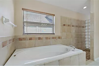 8211 Canyon Creek Way, Tampa, FL 33647 - Photo 29