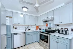 39423 9th Ave, Zephyrhills, FL 33542 - Photo 29