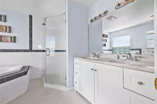 1819 Bayou Grande Blvd NE, Saint Petersburg, FL 33703 - Photo 29