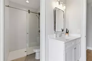 3616 W Platt St, Tampa, FL 33609 - Photo 17