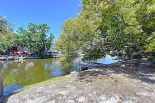 5806 Liverpool Dr, Tampa, FL 33615 - Photo 11