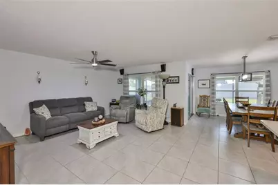 16704 Sunburst Lake Street, Wimauma, FL 33598 - Photo 5