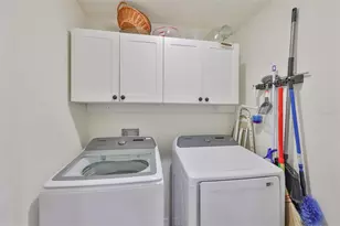 16704 Sunburst Lake St, Wimauma, FL 33598 - Photo 37