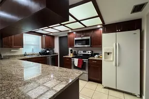 1703 N Taylor Rd, Brandon, FL 33510 - Photo 17