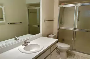 2567 Oakleaf Ln, Clearwater, FL 33763 - Photo 7