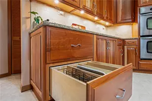 7353 Dogwood Crescent, Spring Hill, FL 34607 - Photo 15