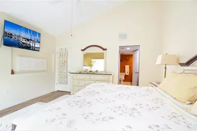 2101 Sunset Point Road #1806, Clearwater, FL 33765 - Photo 15