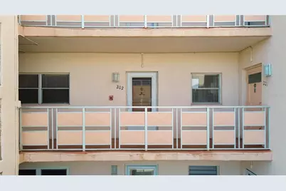 5623 80th Street N #202, Saint Petersburg, FL 33709 - Photo 27