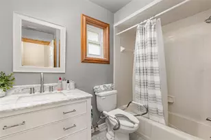 492 Caribbean Dr, Lakeland, FL 33803 - Photo 15