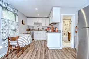 5437 Delette Ave S, Gulfport, FL 33707 - Photo 15