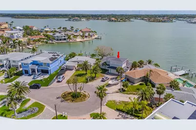 16003 5th Street E, Redington Beach, FL 33708 - Photo 11