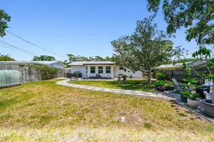 2004 Yale Ave, Dunedin, FL 34698 - Photo 47