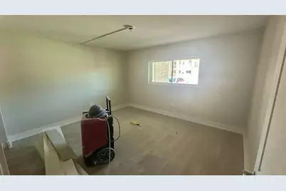 4570 Overlook Drive NE #180, Saint Petersburg, FL 33703 - Photo 11