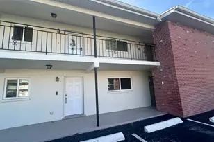 4570 Overlook Dr NE, Saint Petersburg, FL 33703 - Photo 1