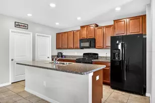 9616 Lemon Drop Loop, Sun City Center, FL 33573 - Photo 9