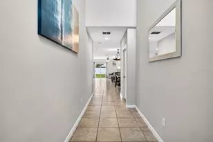 9616 Lemon Drop Loop, Sun City Center, FL 33573 - Photo 5
