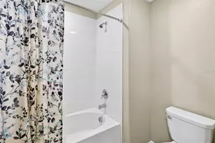 9616 Lemon Drop Loop, Sun City Center, FL 33573 - Photo 41