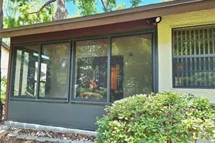 2910 Star Apple Ct, Palm Harbor, FL 34684 - Photo 3