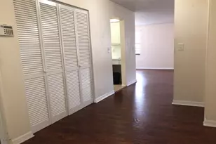 5967 Terrace Park Dr N, Saint Petersburg, FL 33709 - Photo 13