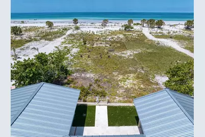 1070 Eldorado Avenue, Clearwater Beach, FL 33767 - Photo 7