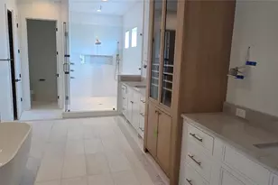 690 Geneva Pl, Tampa, FL 33606 - Photo 9