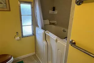 65 Sabal Palm Dr, Largo, FL 33770 - Photo 19