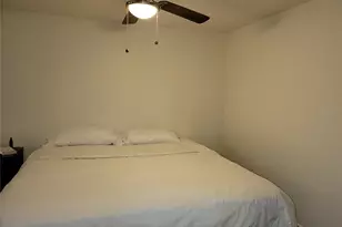 2701 47th Ave N, Saint Petersburg, FL 33714 - Photo 11