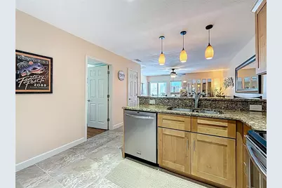 230 Medallion Boulevard #G, Madeira Beach, FL 33708 - Photo 7