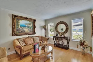 2219 Summit View Dr, Valrico, FL 33596 - Photo 3