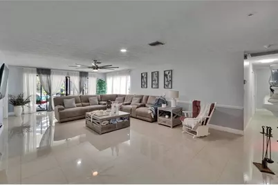 2219 Summit View Drive, Valrico, FL 33596 - Photo 9