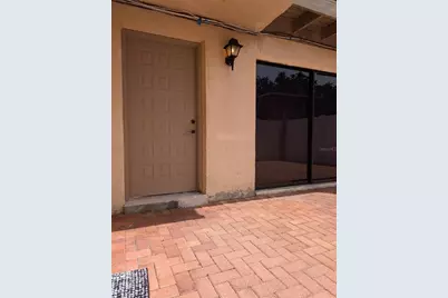 8114 Oak Trace Way #D, Tampa, FL 33634 - Photo 5