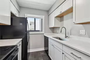 2942 W Bay Dr, Belleair Bluffs, FL 33770 - Photo 13
