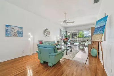 5001 Queen Palm Terrace NE, Saint Petersburg, FL 33703 - Photo 25