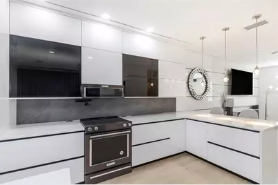 7130 102nd Lane, Seminole, FL 33772 - Photo 5