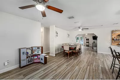 9616 56th Street N, Pinellas Park, FL 33782 - Photo 5