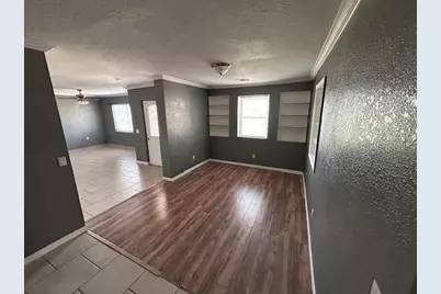 37913 Wicklow Avenue, Zephyrhills, FL 33541 - Photo 7