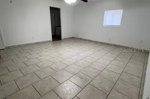 37913 Wicklow Ave, Zephyrhills, FL 33541 - Photo 17