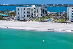1400 Gulf Blvd, Clearwater Beach, FL 33767 - Photo 5