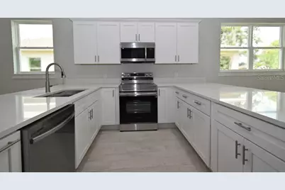 36777 Thomas Jefferson Road, Dade City, FL 33525 - Photo 9