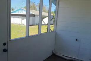 10704 N 15th Streets, Tampa, FL 33612 - Photo 9