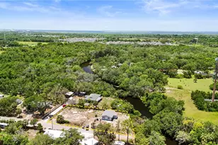 11009 Spivey Rd, Gibsonton, FL 33534 - Photo 5