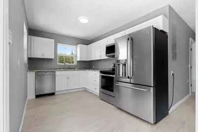 11009 Spivey Road #1, Gibsonton, FL 33534 - Photo 9