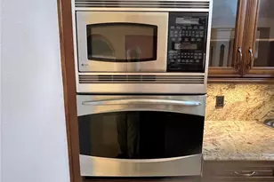 18104 Sweet Jasmine Dr, Tampa, FL 33647 - Photo 11