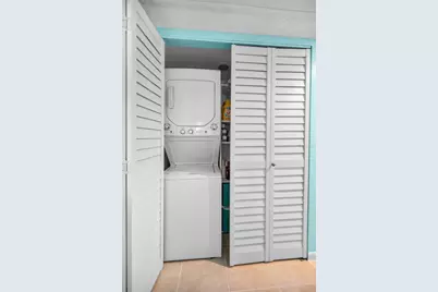 300 S Florida Avenue #200J, Tarpon Springs, FL 34689 - Photo 35