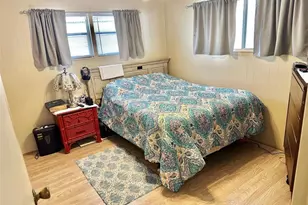 11176 100th St, Largo, FL 33773 - Photo 11