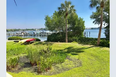 184 Banyan Bay Drive, Saint Petersburg, FL 33705 - Photo 39