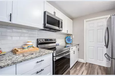 770 27th Avenue S, Saint Petersburg, FL 33705 - Photo 15