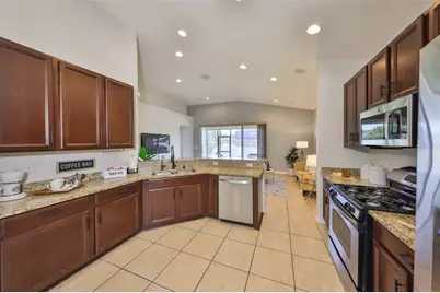 11408 Coventry Grove Circle, Lithia, FL 33547 - Photo 21