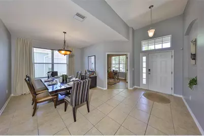 11408 Coventry Grove Circle, Lithia, FL 33547 - Photo 5