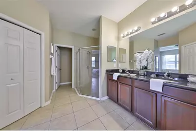 11408 Coventry Grove Circle, Lithia, FL 33547 - Photo 35
